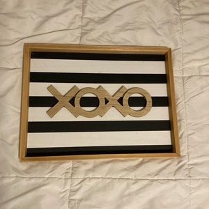 Minimalism Decor- XOXO